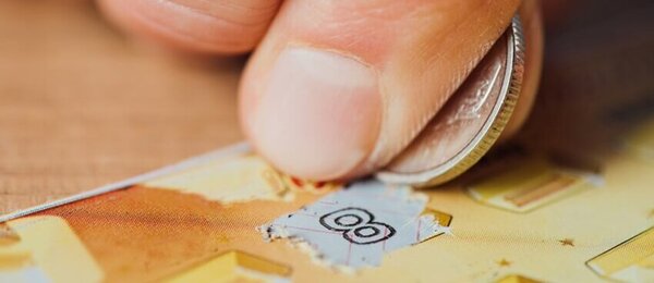 Bezdomovec v Kalifornii vyhrál 1 milion dolarů na stíracím losu