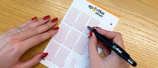 Sportku si můžete vsadí pohodlně i online. Stačí vám k tomu třeba mobilní telefon.